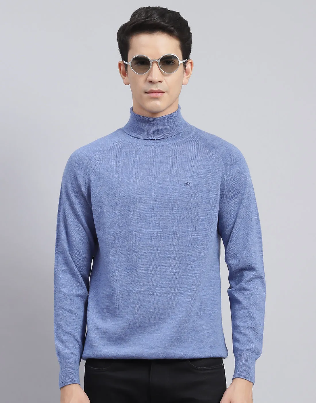 Men Blue Solid High Neck Full Sleeve Pullover