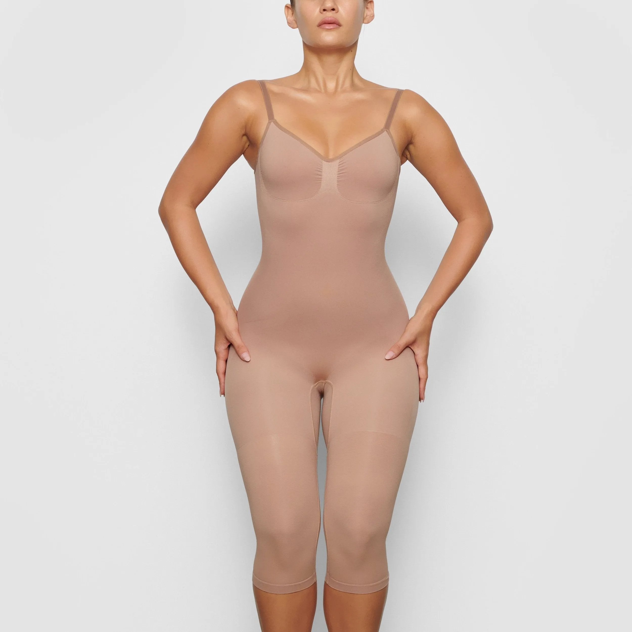 SEAMLESS SCULPT LOW BACK BODYSUIT WITH HOSIERY LEG | SIENNA