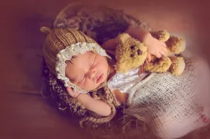 Toffee Brown Lace Pearl Cotton Knit Baby Bonnet